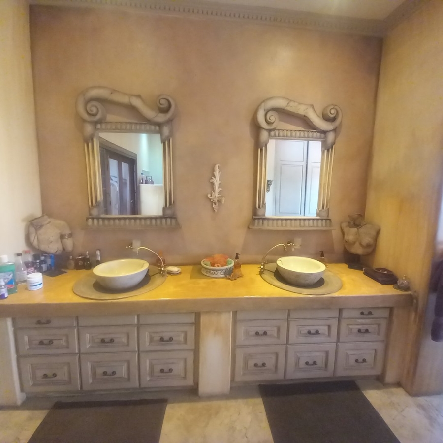 4 Bedroom Property for Sale in Vaalpark Free State
